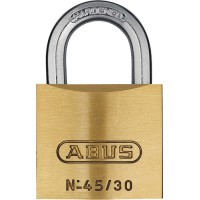 Ferrures - cadenas - Chaine et sécurité.